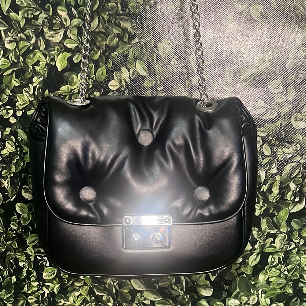 Black Leather Chain Shoulder Bag